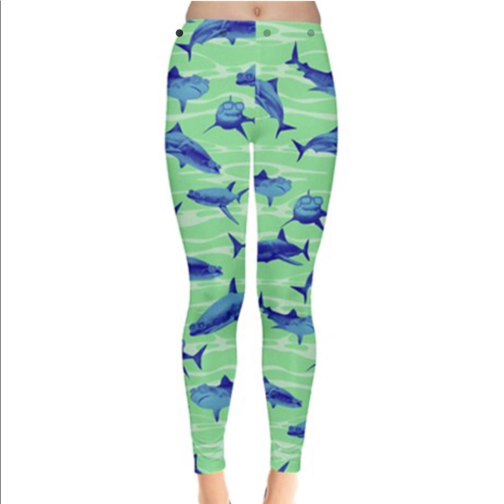 SHARK leggings ! US M
